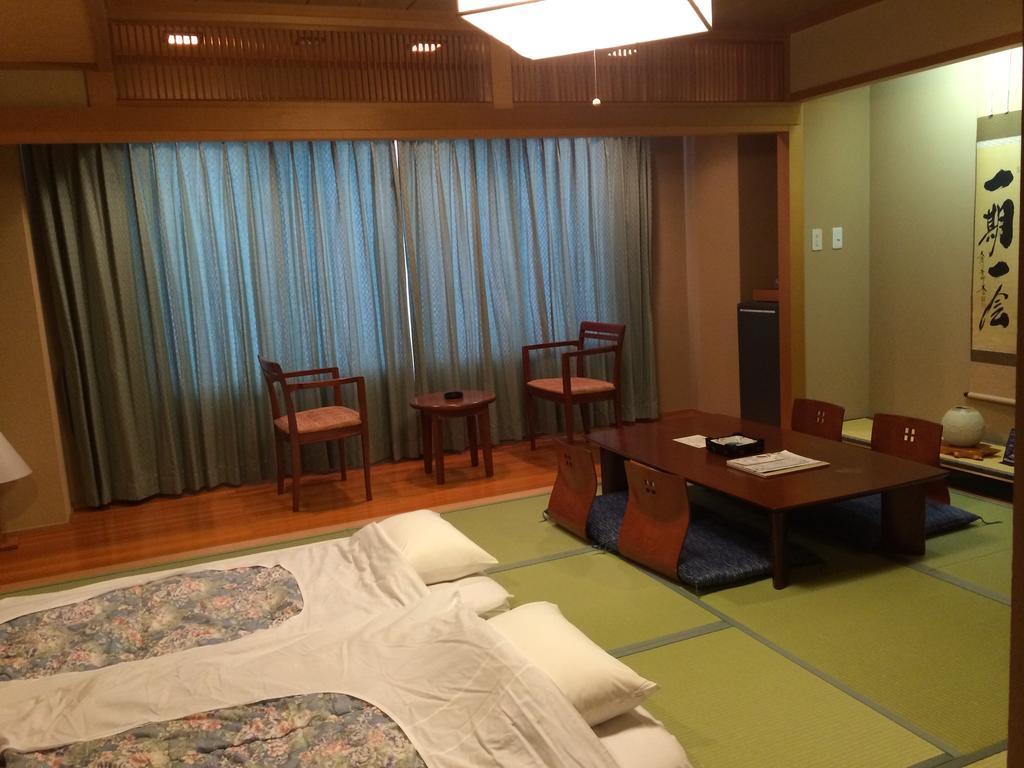 Mutsu Park Hotel Eksteriør bilde