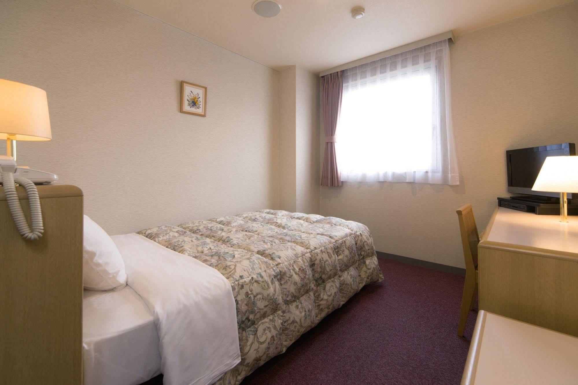 Mutsu Park Hotel Eksteriør bilde